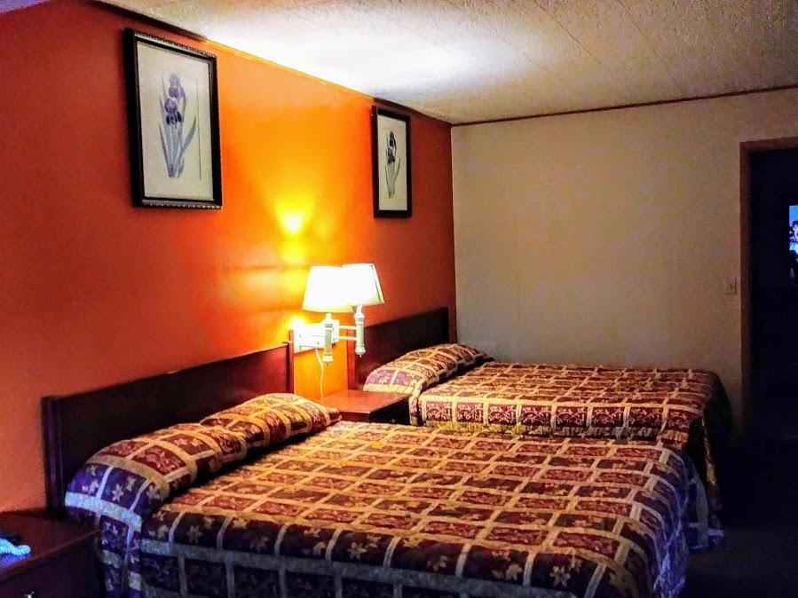Olympia Inn Екстериор снимка