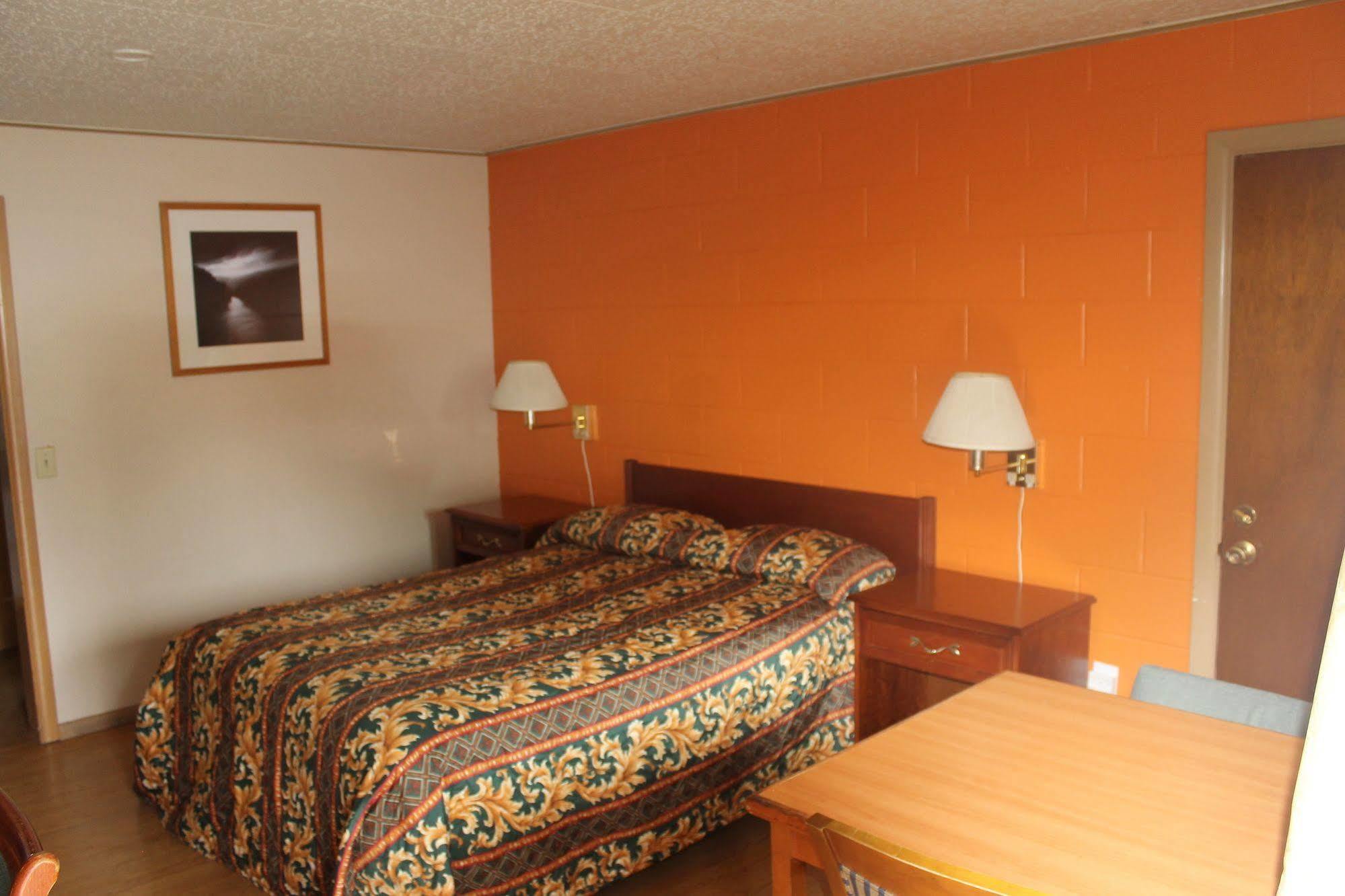Olympia Inn Екстериор снимка